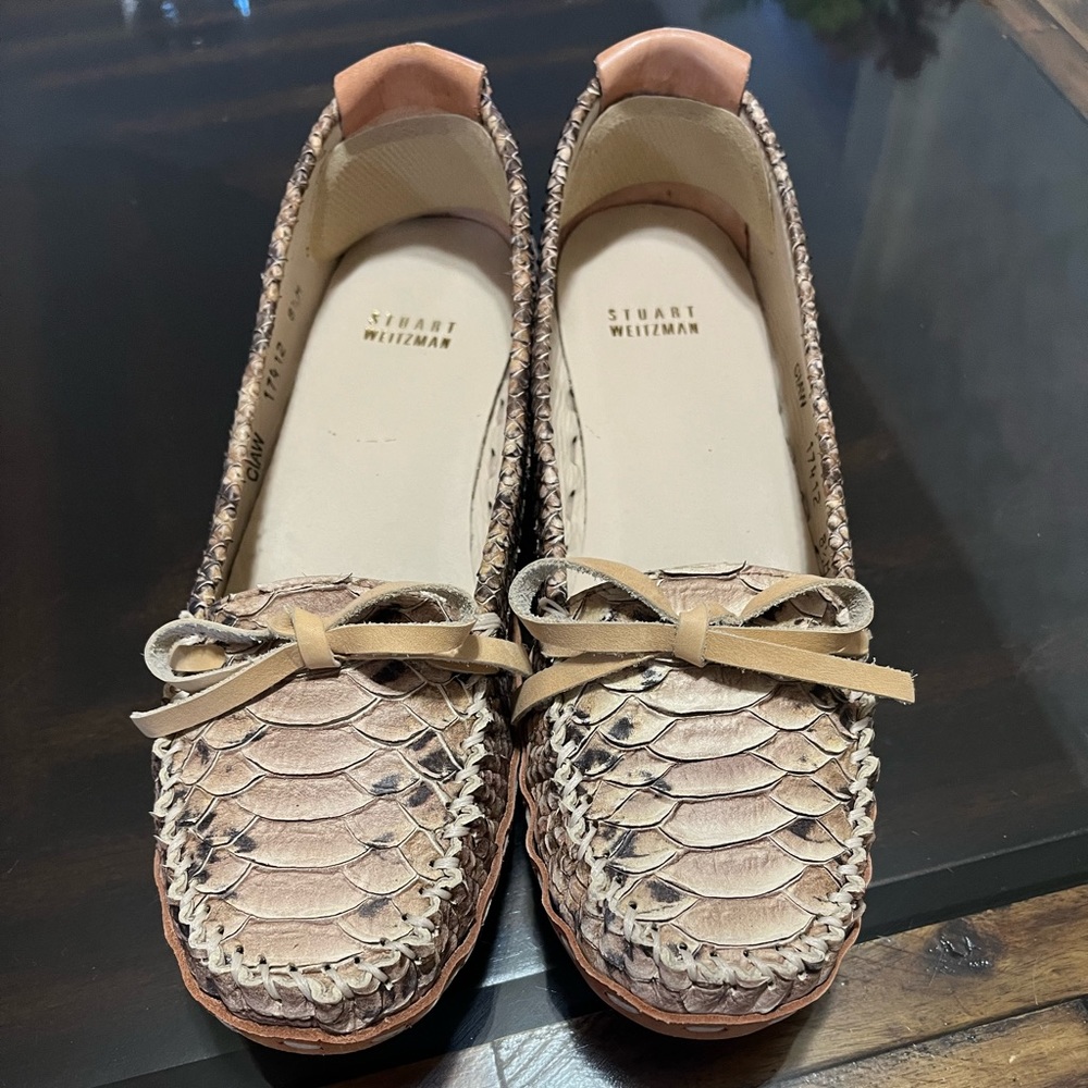 Stuart  Weitzman Snakeskin Leather Loafer Made in Spain Size 8.5